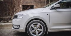 Skoda Rapid vs Citroen C-Elysee - test