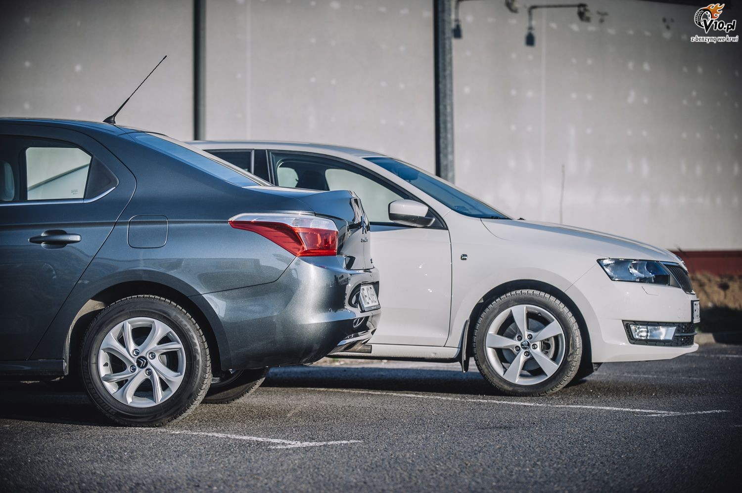 Skoda Rapid vs Citroen C-Elysee - test