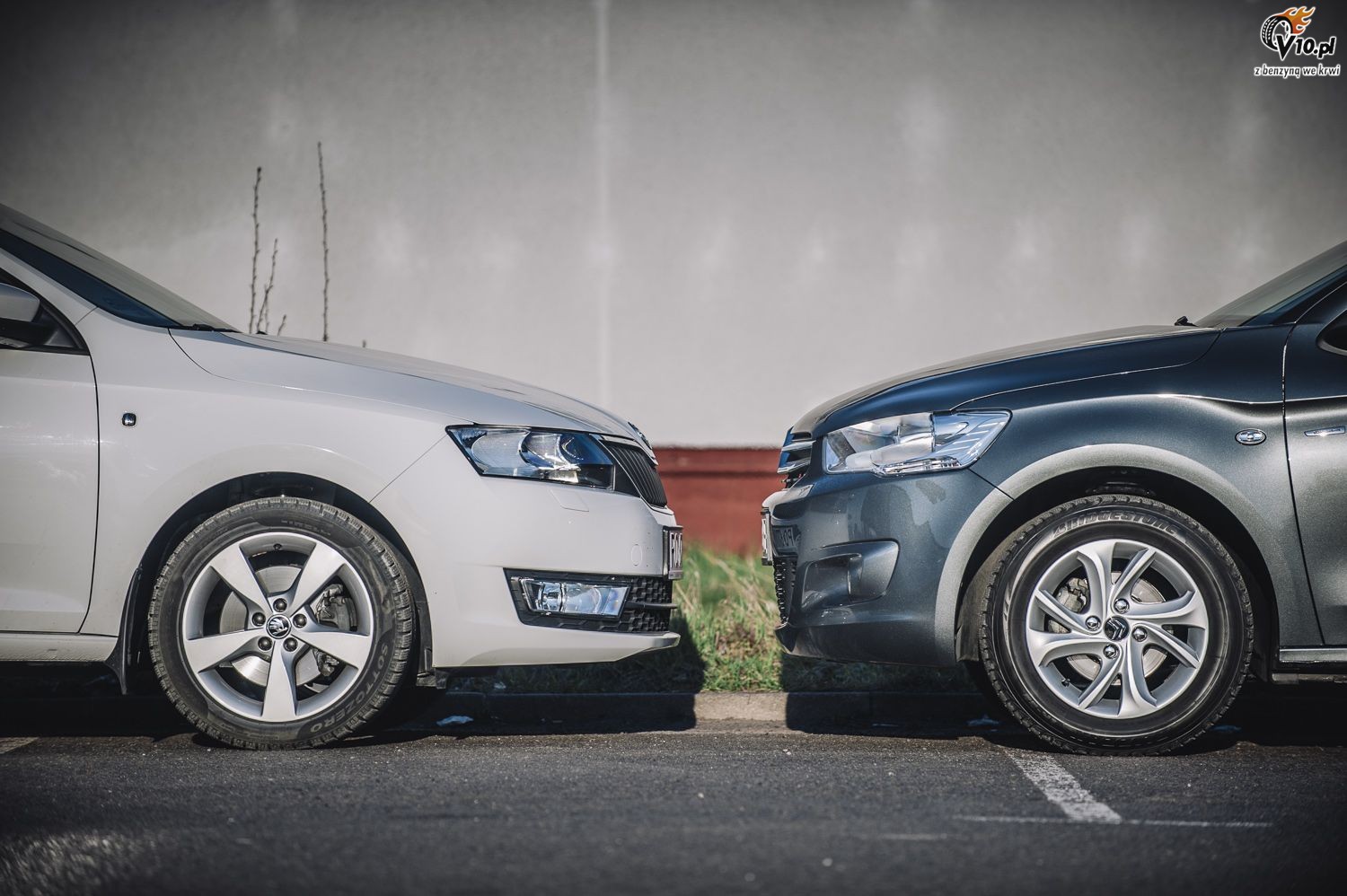 Skoda Rapid vs Citroen C-Elysee - test