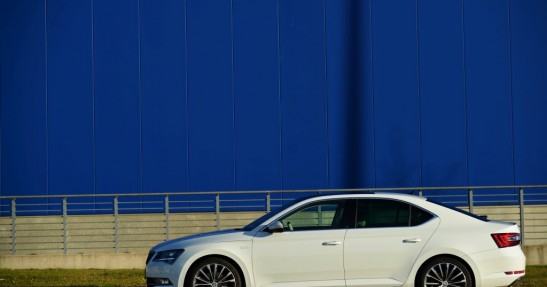 Skoda Superb 2.0 TDI by Ossoliński