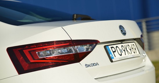 Skoda Superb 2.0 TDI by Ossoliński
