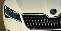 Skoda Superb 2.0 TDI by Ossoliski