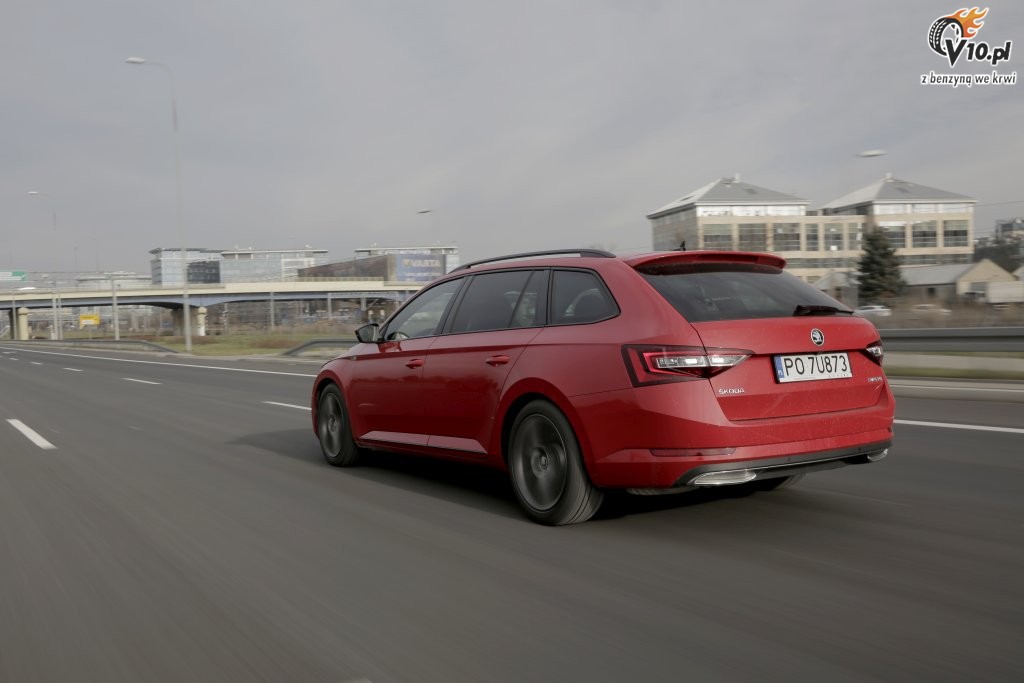 Skoda Superb Sportline 2.0 TSI - test