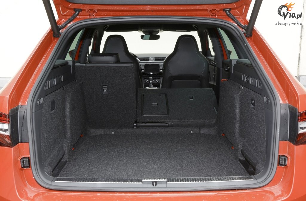 Skoda Superb Sportline 2.0 TSI - test