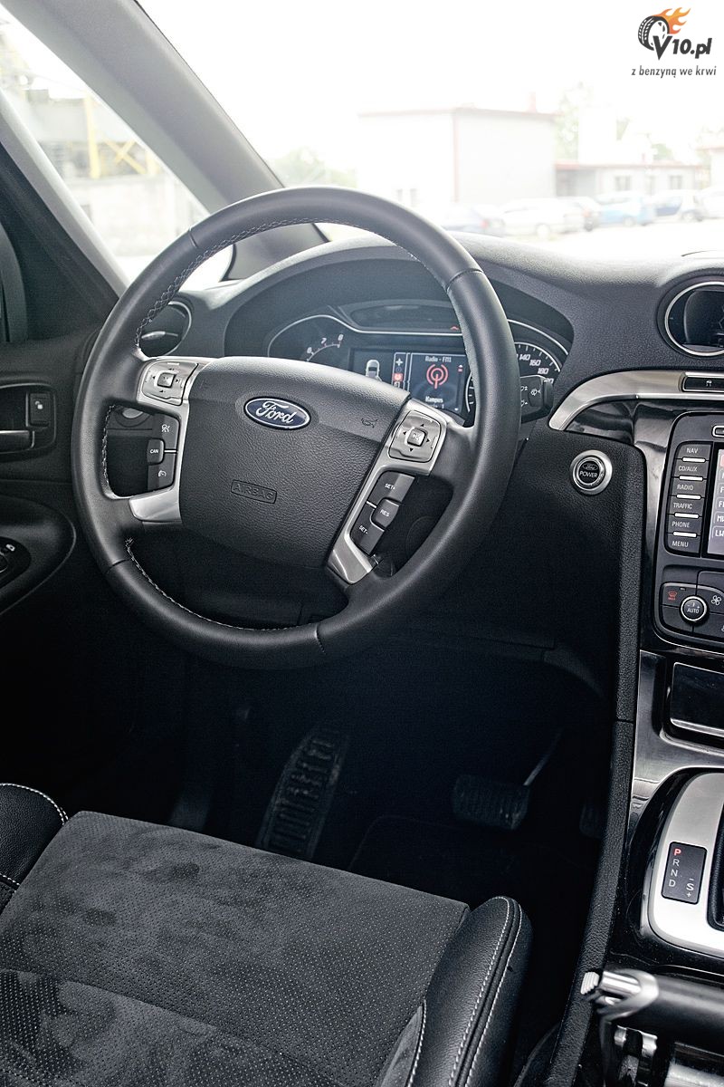Ford S-max vs Porsche 968