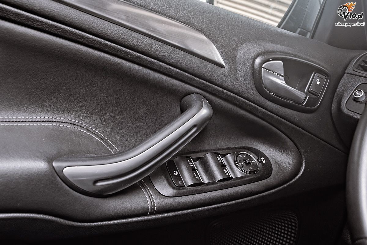 Ford S-max vs Porsche 968