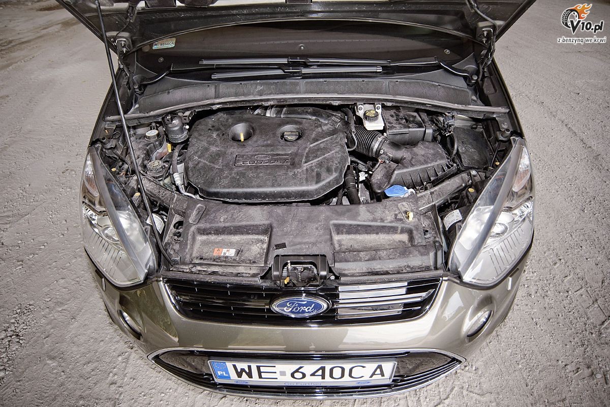 Ford S-max vs Porsche 968