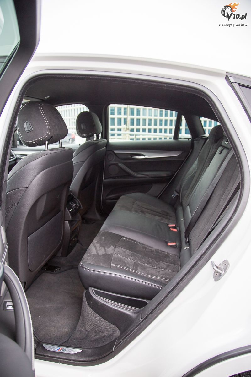Porsche Cayenne, BMW X6 i Infiniti QX70