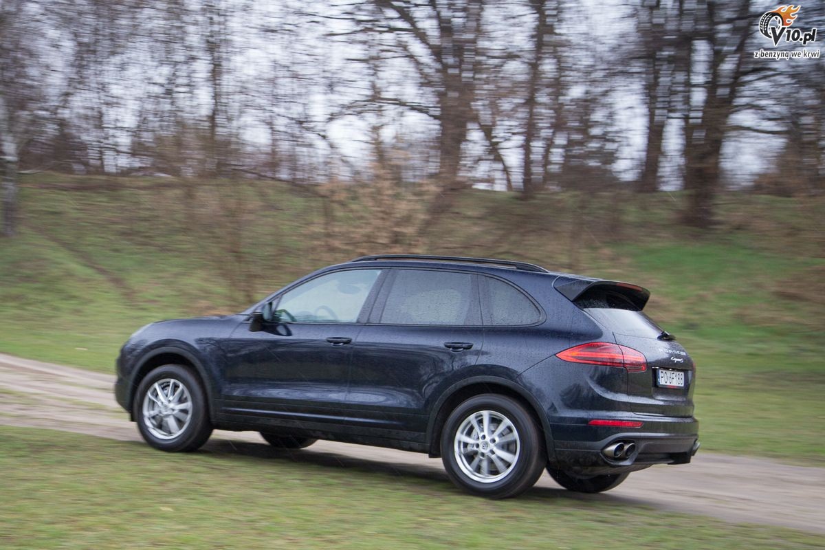 Porsche Cayenne, BMW X6 i Infiniti QX70