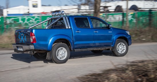 Toyota Hilux test