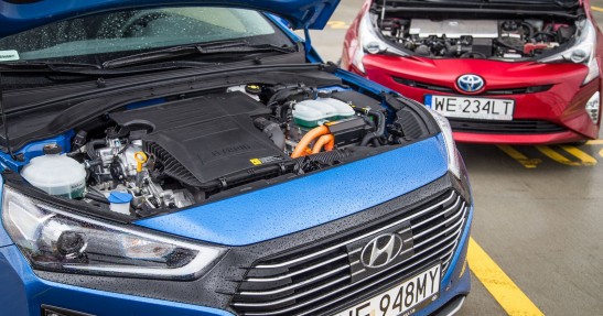 Hyundai Ioniq vs Toyota Prius -  porównanie