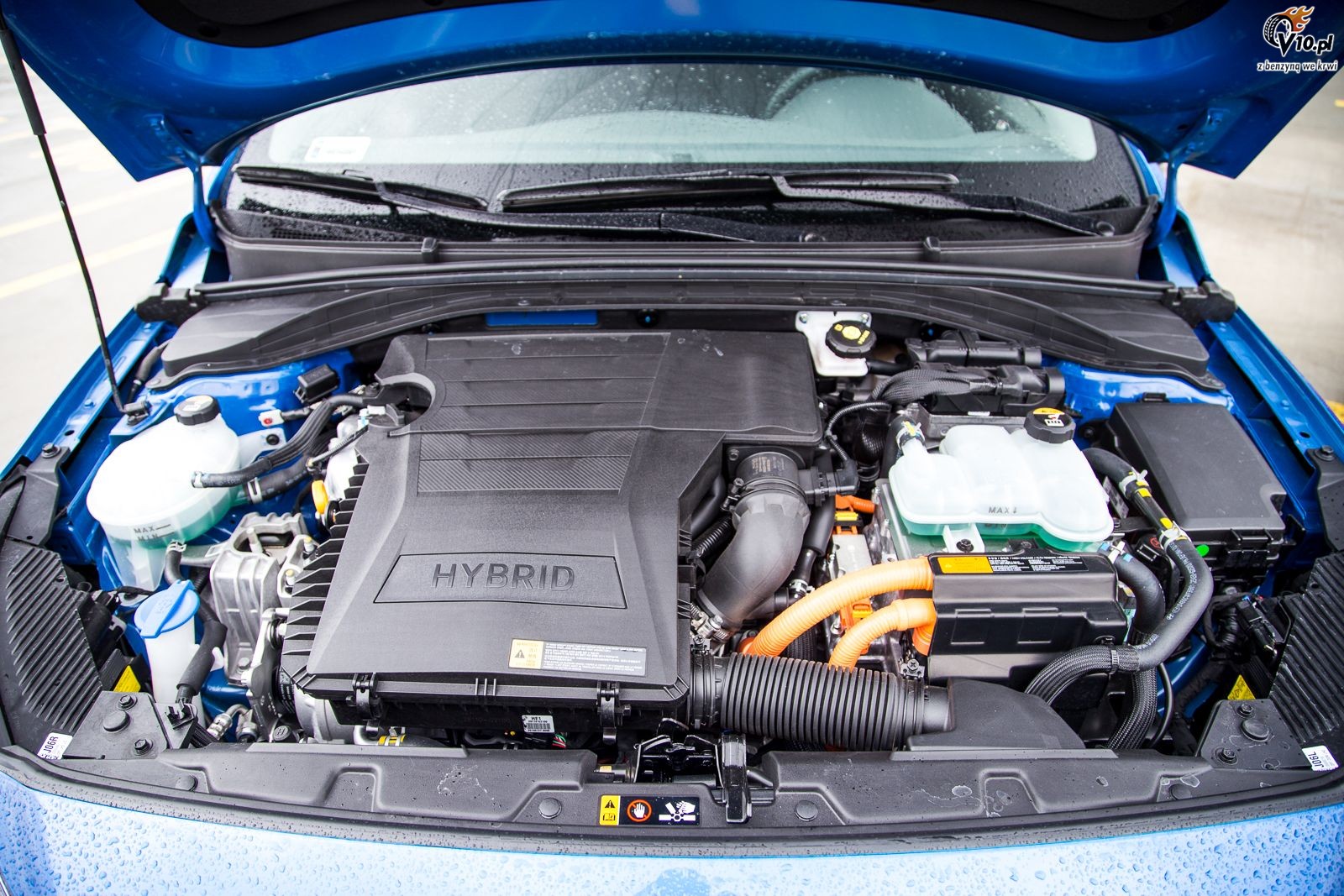 Hyundai Ioniq vs Toyota Prius -  porwnanie