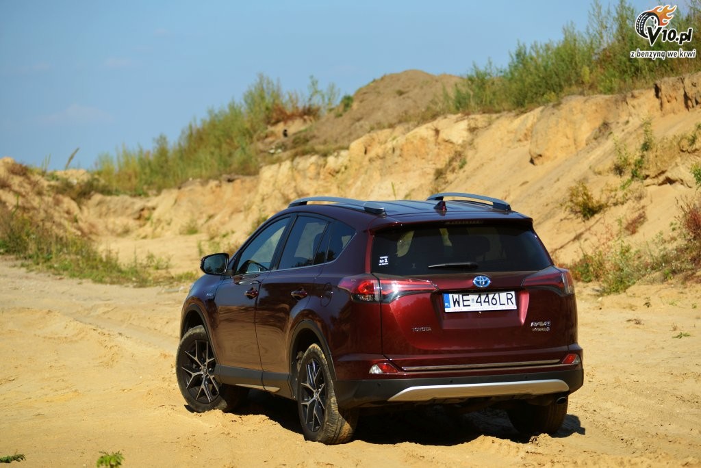 Toyota RAV4 Hybrid - test