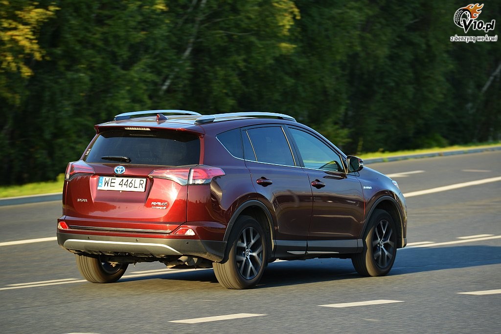 Toyota RAV4 Hybrid - test