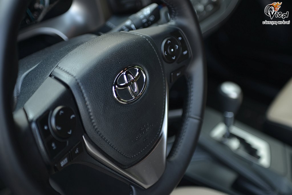 Toyota RAV4 Hybrid - test