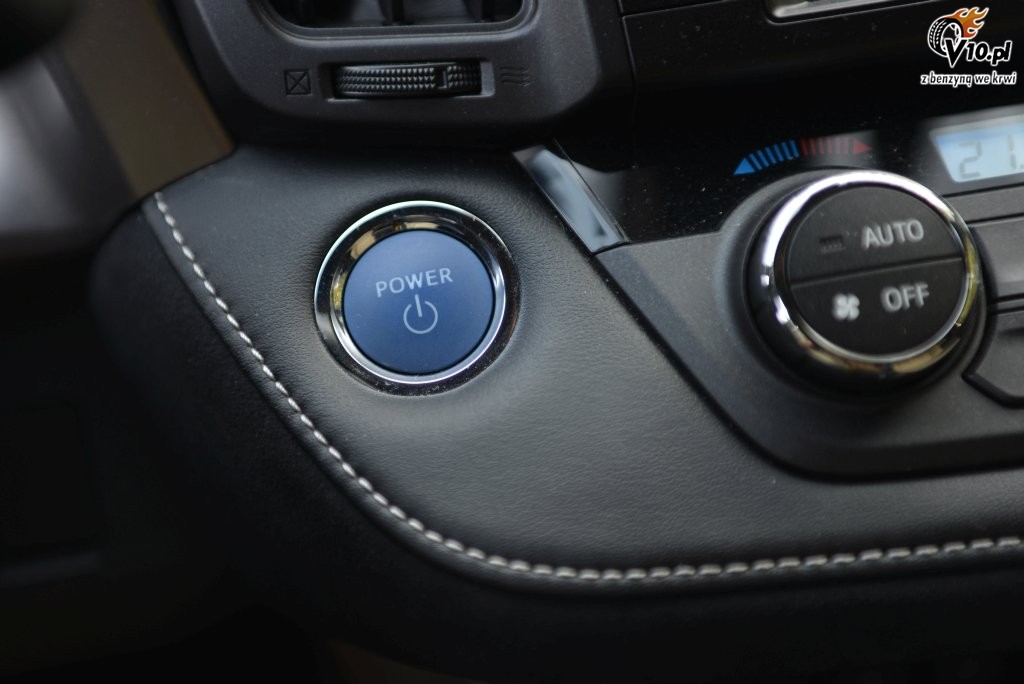Toyota RAV4 Hybrid - test
