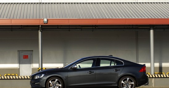 Volvo S60 T6 FWD - test