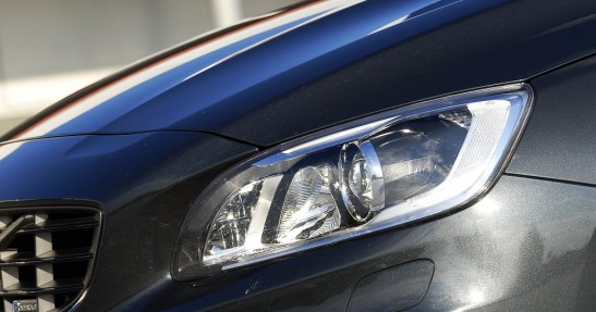 Volvo S60 T6 FWD - test