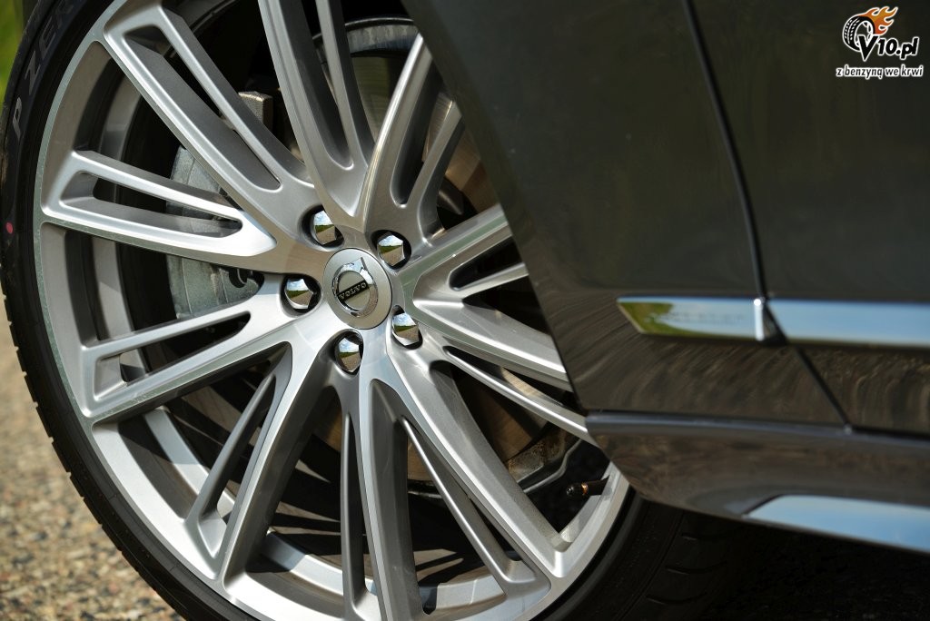 Volvo S90 D4 - Wicej za mniej - nasz test