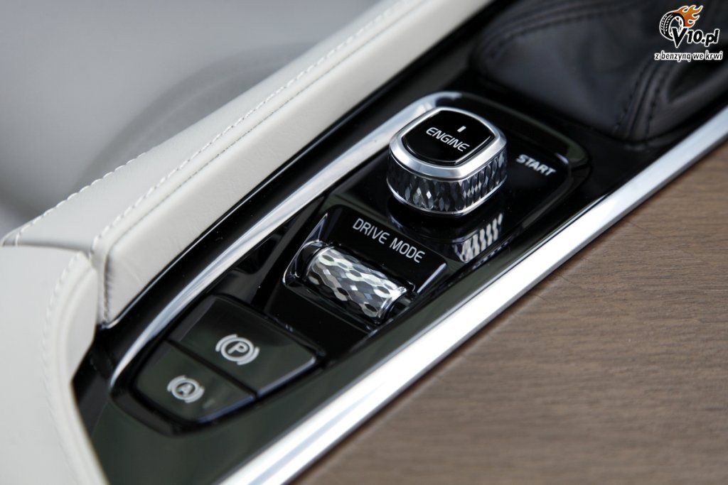 Volvo S90 D4 - Wicej za mniej - nasz test