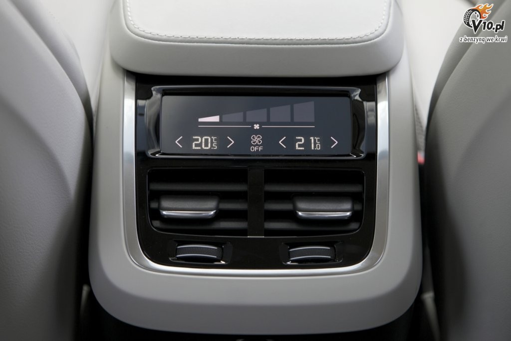 Volvo S90 D4 - Wicej za mniej - nasz test
