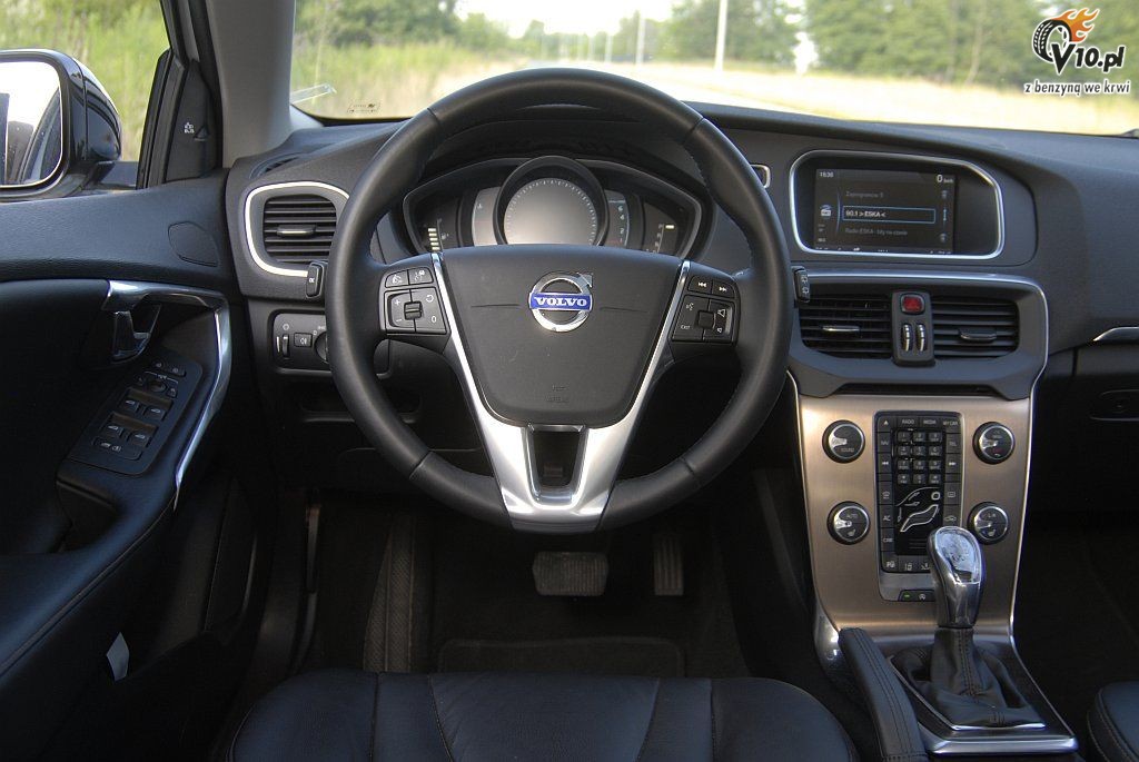 Volvo V40 Cross Country - test