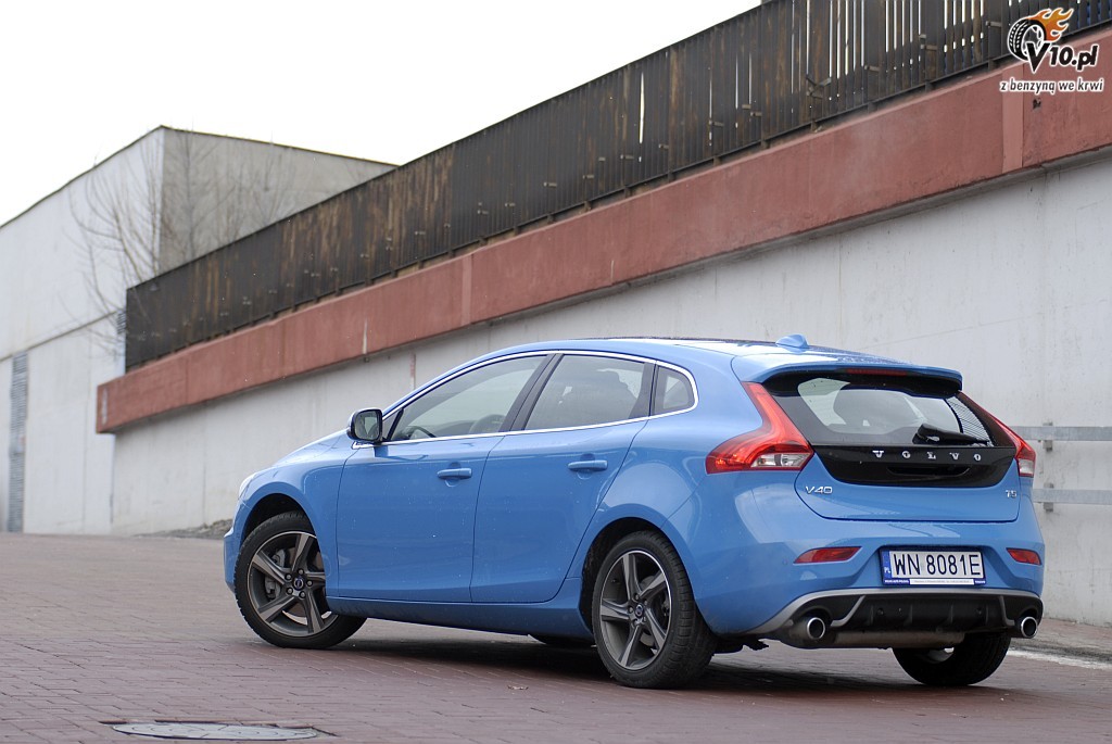 Volvo V40 T5 R-Design - test