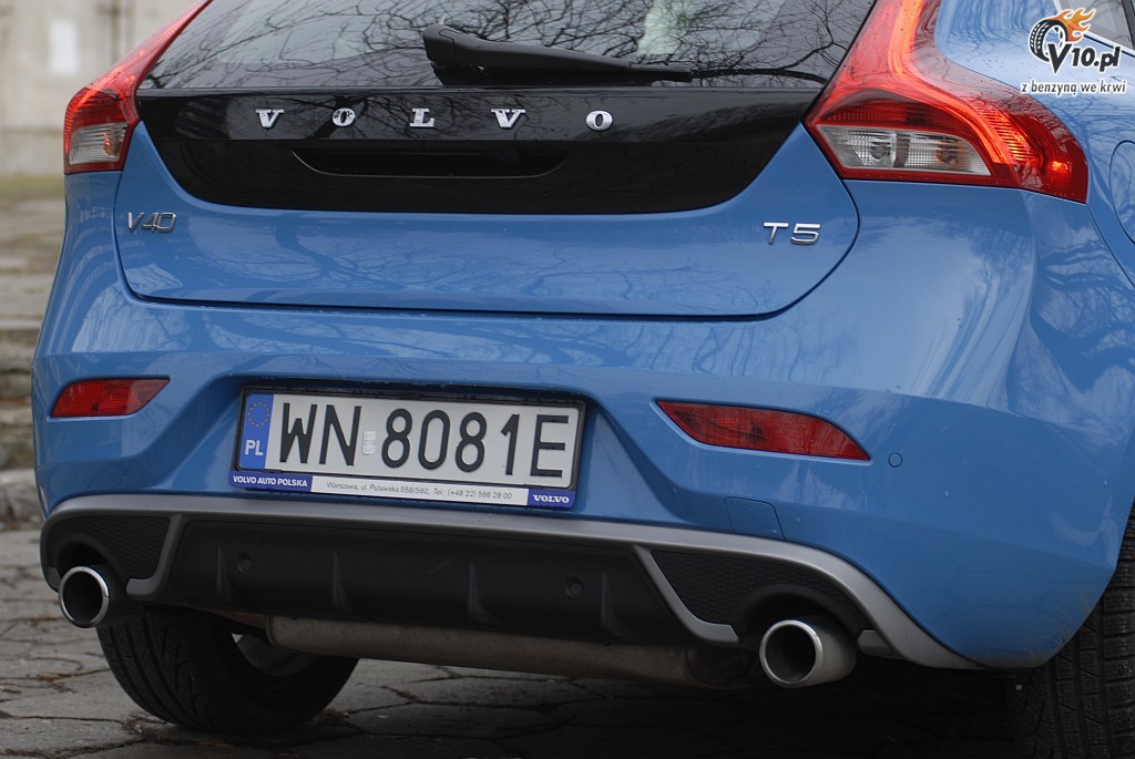 Volvo V40 T5 R-Design - test