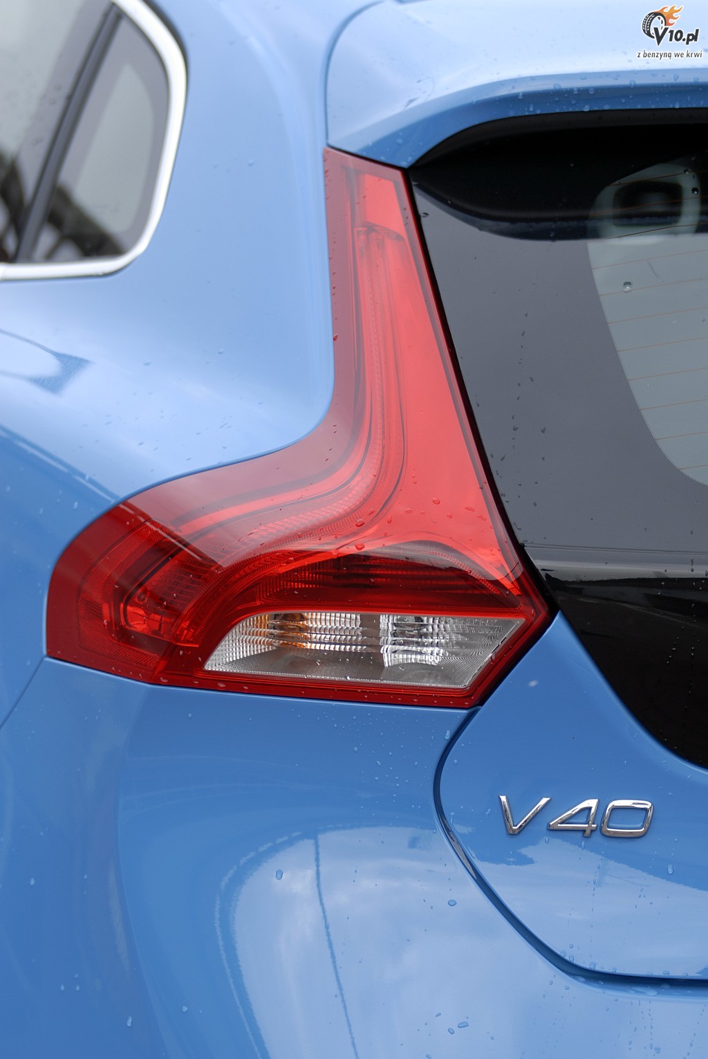 Volvo V40 T5 R-Design - test