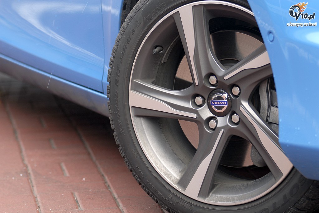 Volvo V40 T5 R-Design - test