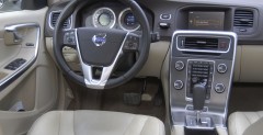Volvo V60 D5 AWD - test