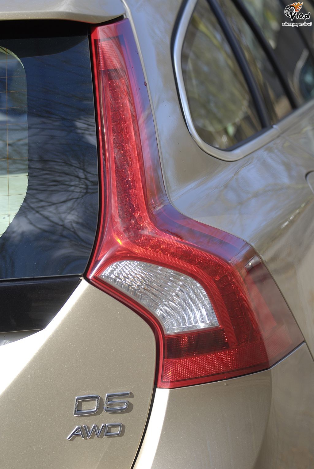 Volvo V60 D5 AWD - test