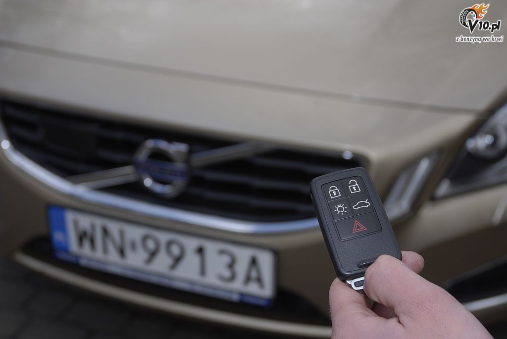 Volvo V60 D5 AWD - test
