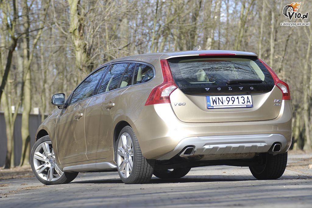 Volvo V60 D5 AWD - test