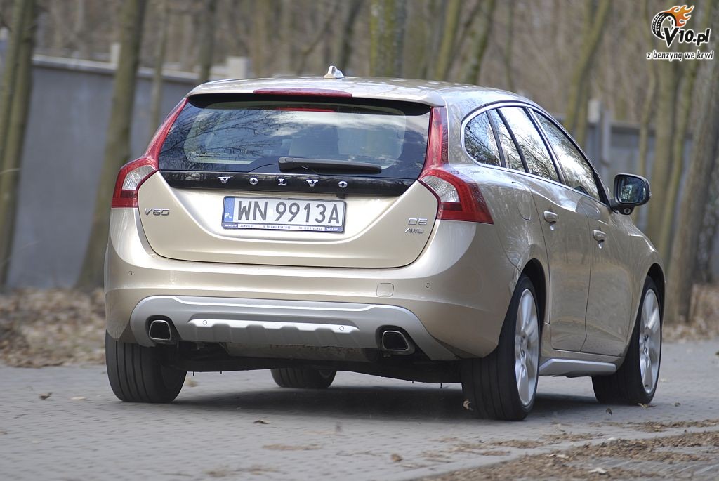 Volvo V60 D5 AWD - test