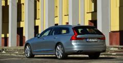 Volvo V90 D5 AWD - test