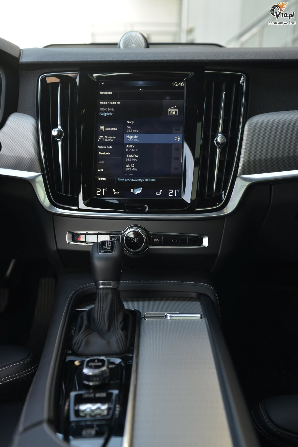 Volvo V90 D5 AWD - test