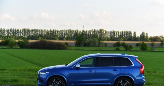 Volvo XC90 D5 vs. Mercedes GLE 350d - test