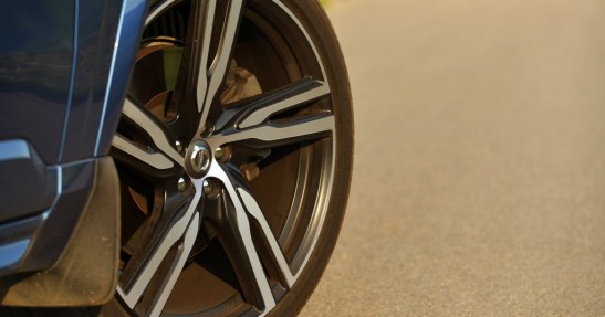 Volvo XC90 D5 vs. Mercedes GLE 350d - test