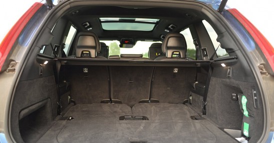 Volvo XC90 D5 vs. Mercedes GLE 350d - test