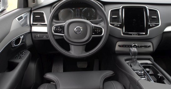 Volvo XC90 D5 vs. Mercedes GLE 350d - test