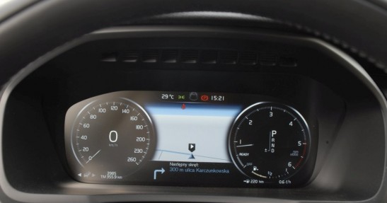 Volvo XC90 D5 vs. Mercedes GLE 350d - test