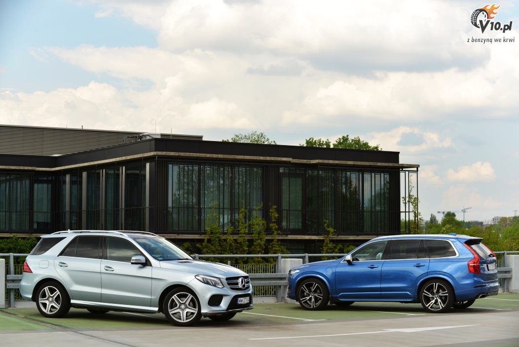Volvo XC90 D5 vs. Mercedes GLE 350d - test