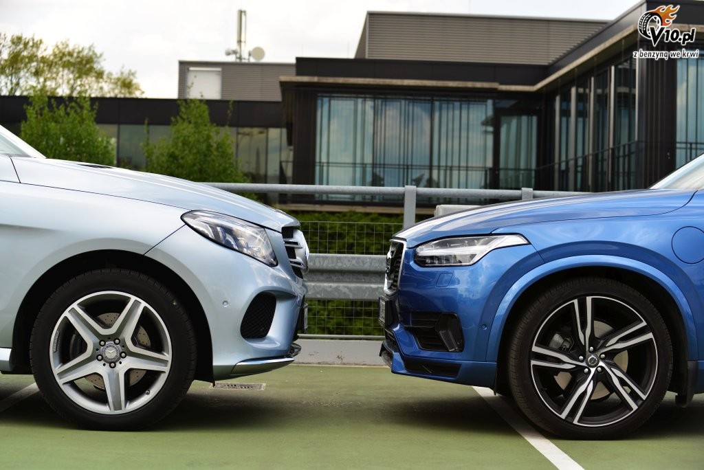 Volvo XC90 D5 vs. Mercedes GLE 350d - test