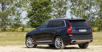 Volvo XC90 D5 AWD vs. VW Touareg 3,0 TDI 4Motion