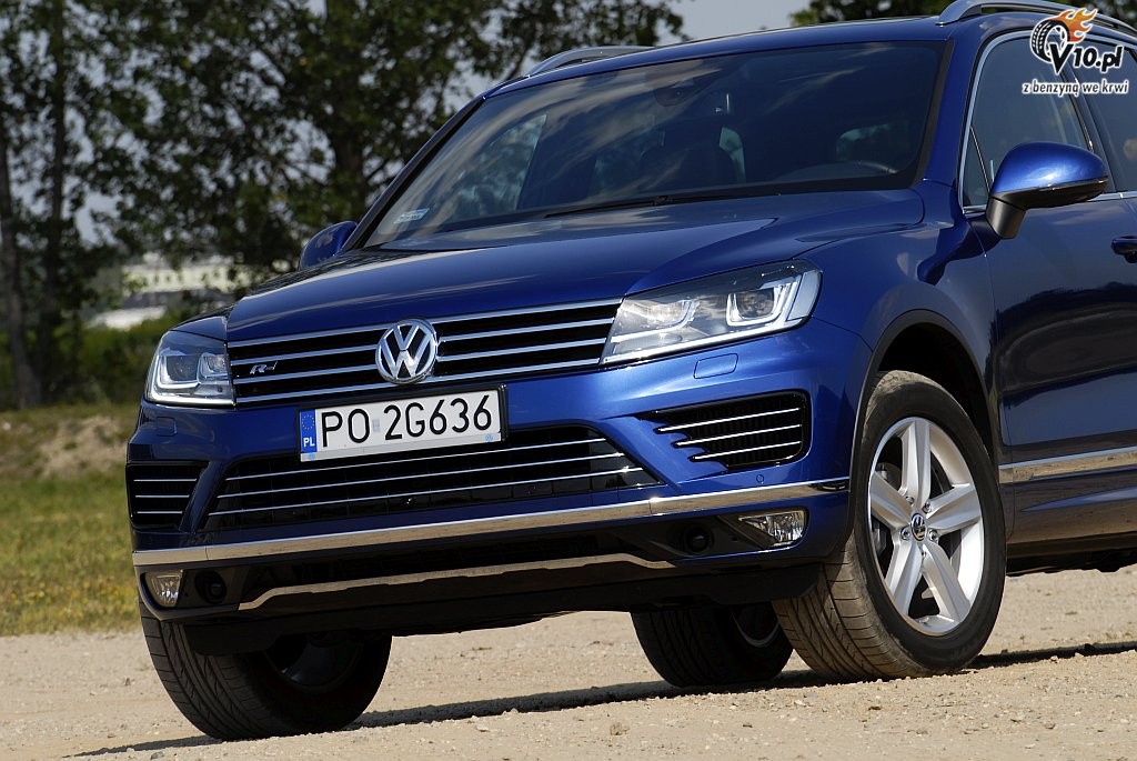 Volvo XC90 D5 AWD vs. VW Touareg 3,0 TDI 4Motion
