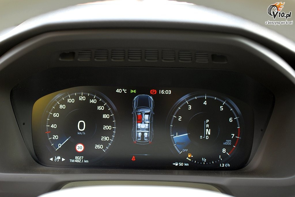 Volvo XC90 D5 AWD vs. VW Touareg 3,0 TDI 4Motion