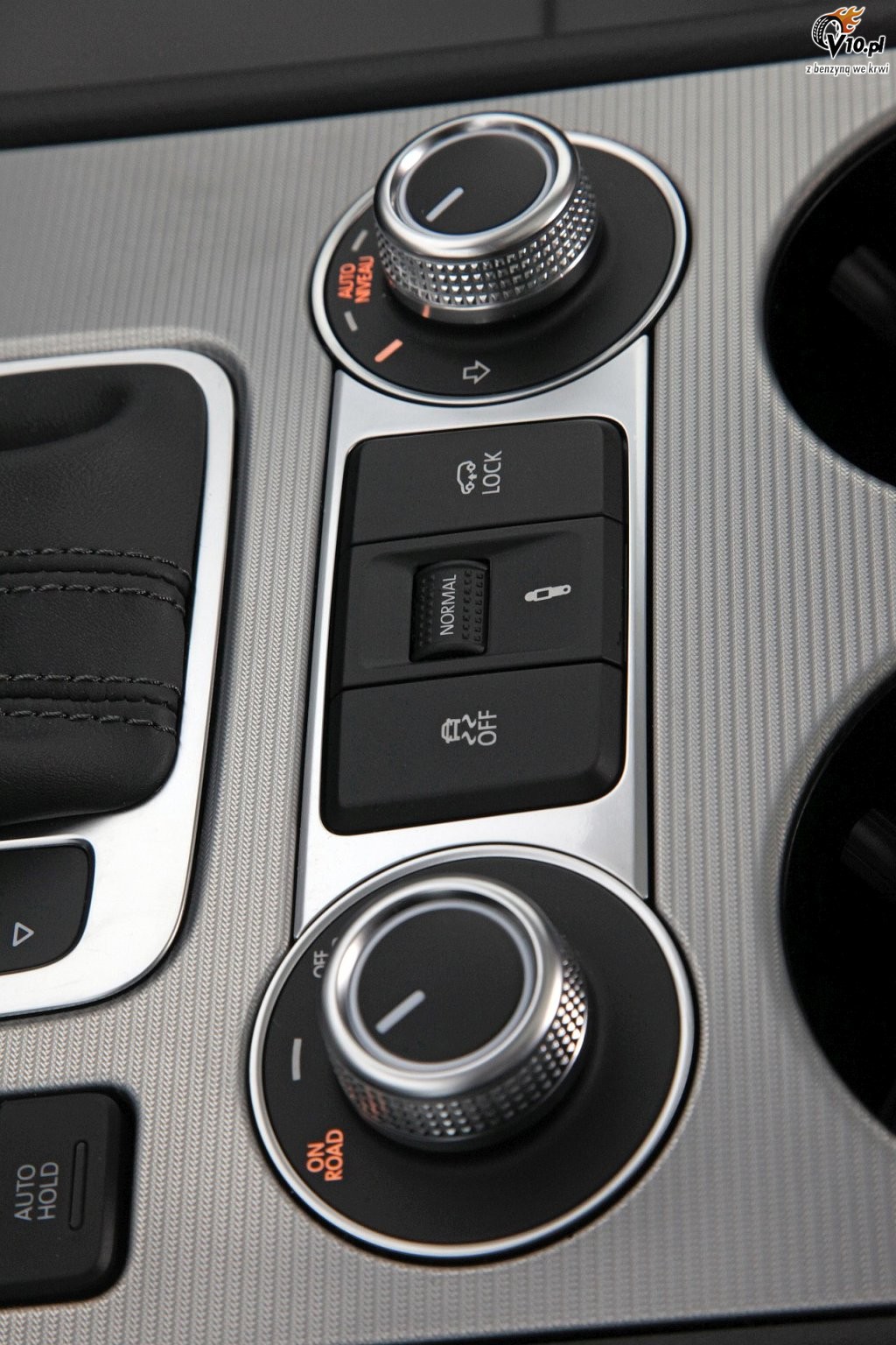 Volvo XC90 D5 AWD vs. VW Touareg 3,0 TDI 4Motion