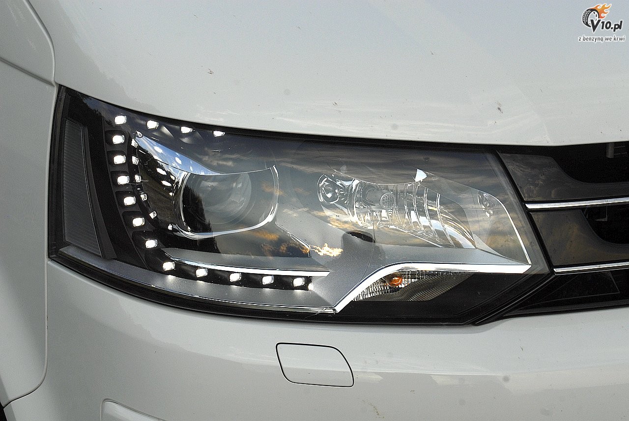 VW Multivan 2.0 BiTDI Edition 25