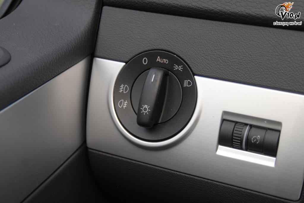 VW Multivan 2.0 BiTDI Edition 25